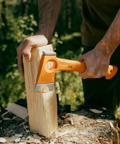 Fiskars X13 superkevyt retkikirves