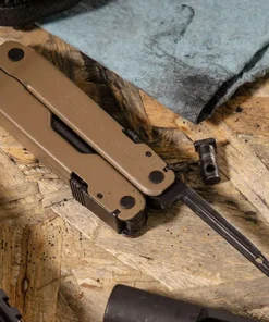 Leatherman Super Tool 300M monitoimityökalu, musta