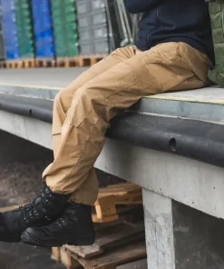 Särmä reisitaskuhousut (Vanha versio)