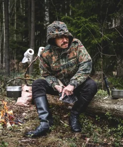 Varusteleka Jääkäripuukko 110, hiiliteräs