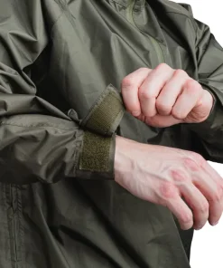 Varusteleka L6 Sadeanorakki