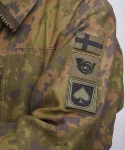 Varusteleka M05 joukko-osastotunnus, kenttävärit